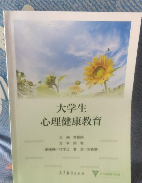 ��W��������������